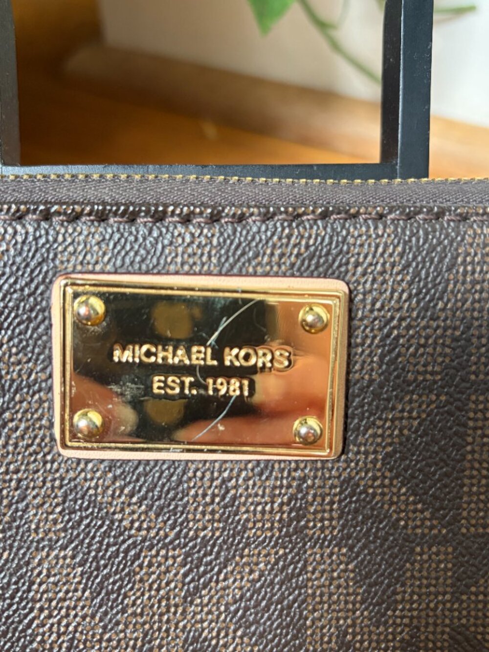 Michael Kors Jet Set Travel Logo Continental Wallet Brown 3/4 Zip - Picture 3 of 8